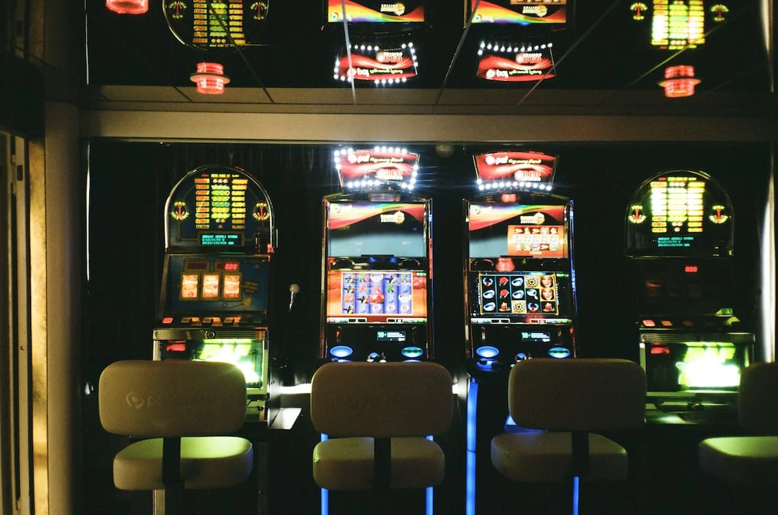 The Integration of Artificial Intelligence in Slot Machines